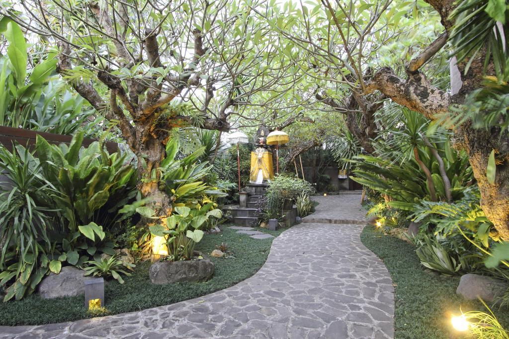 Le Jardin Villas Seminyak Exterior foto